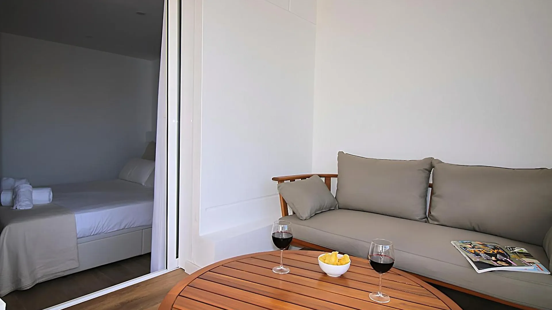 Our Penthouse With Jacuzzi Close To Paseo De Gracia Barcelona Spanien