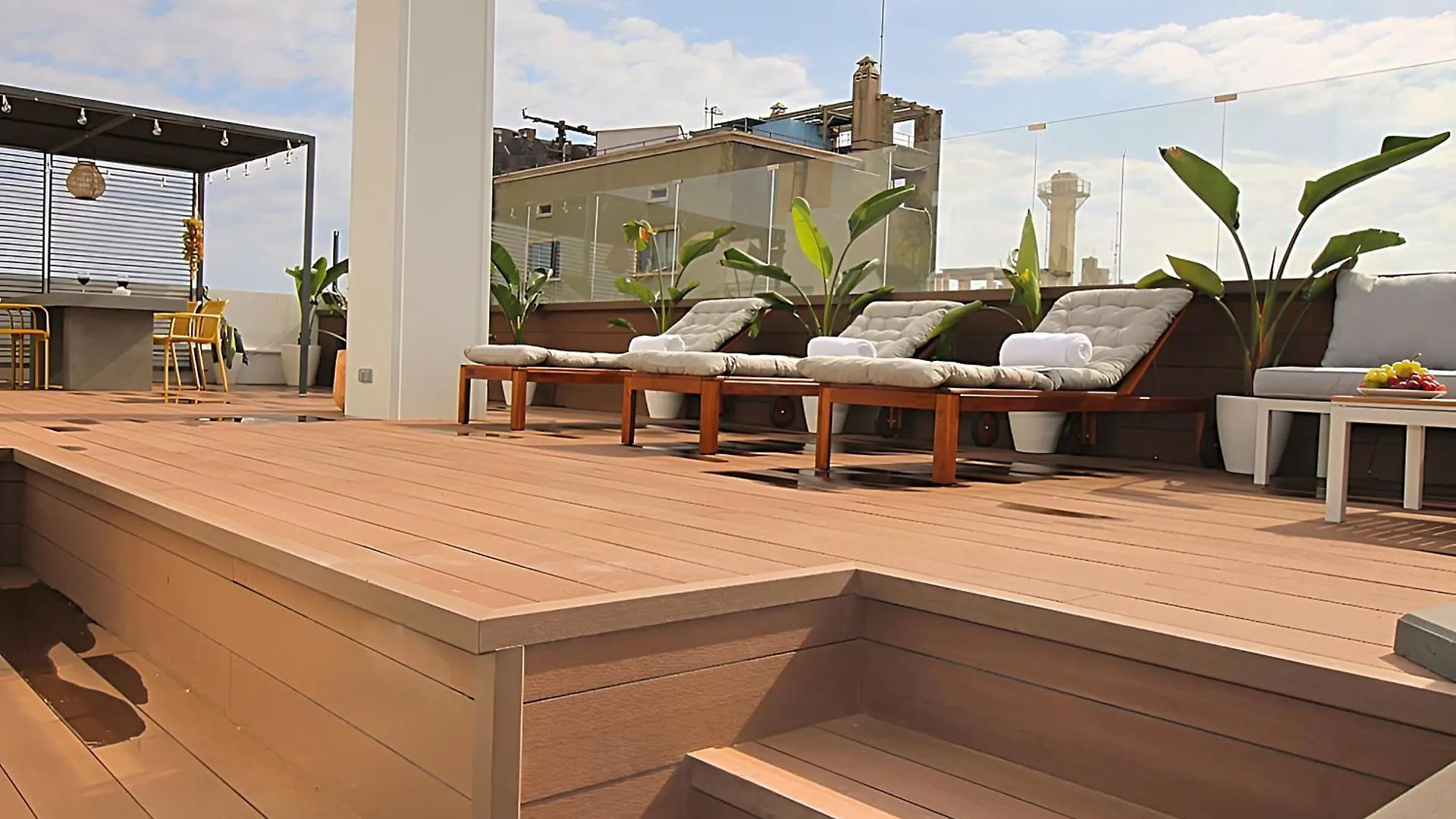 Apartment Our Penthouse With Jacuzzi Close To Paseo De Gracia Barcelona