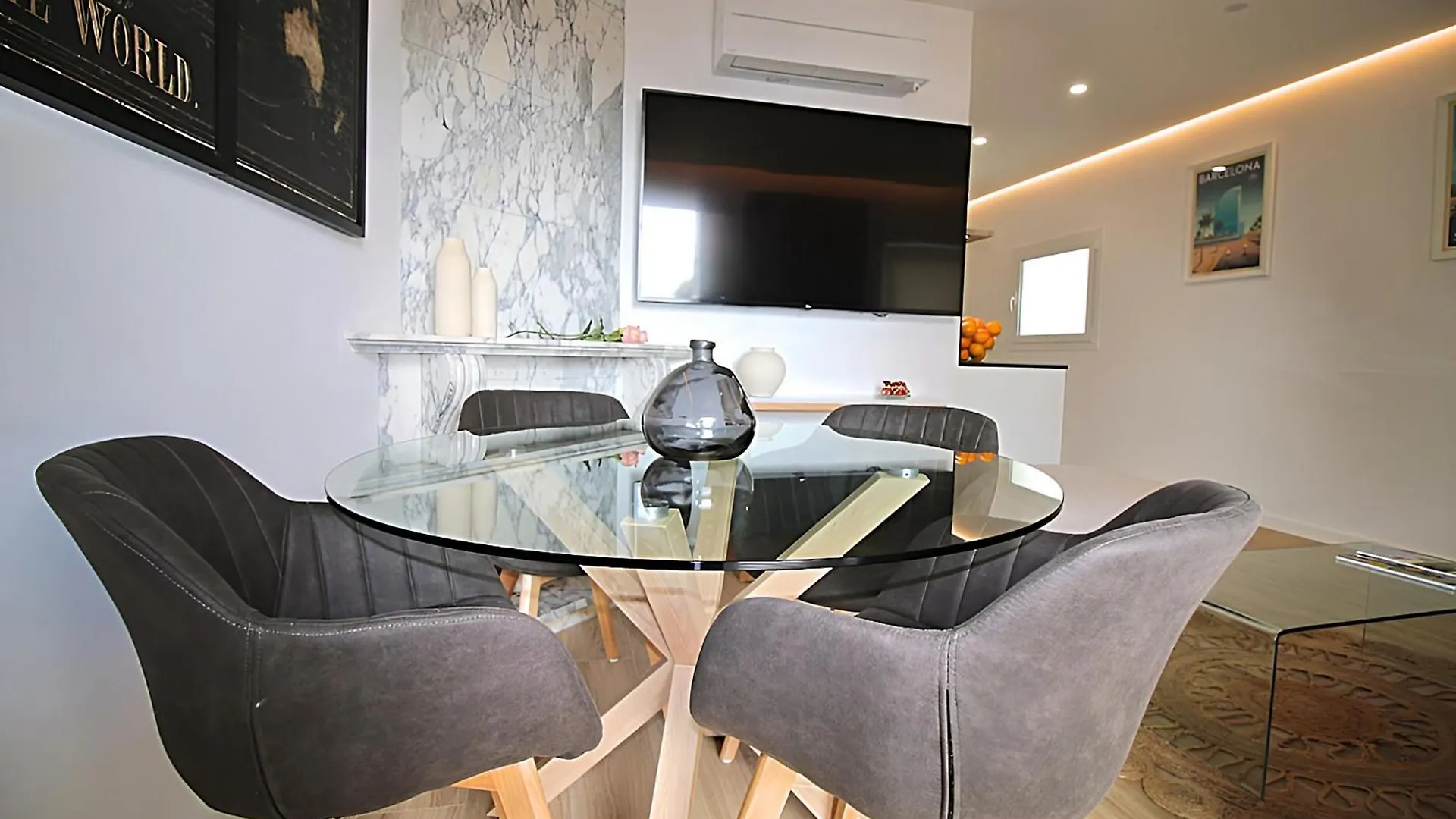 Our Penthouse With Jacuzzi Close To Paseo De Gracia Barcelona Apartment
